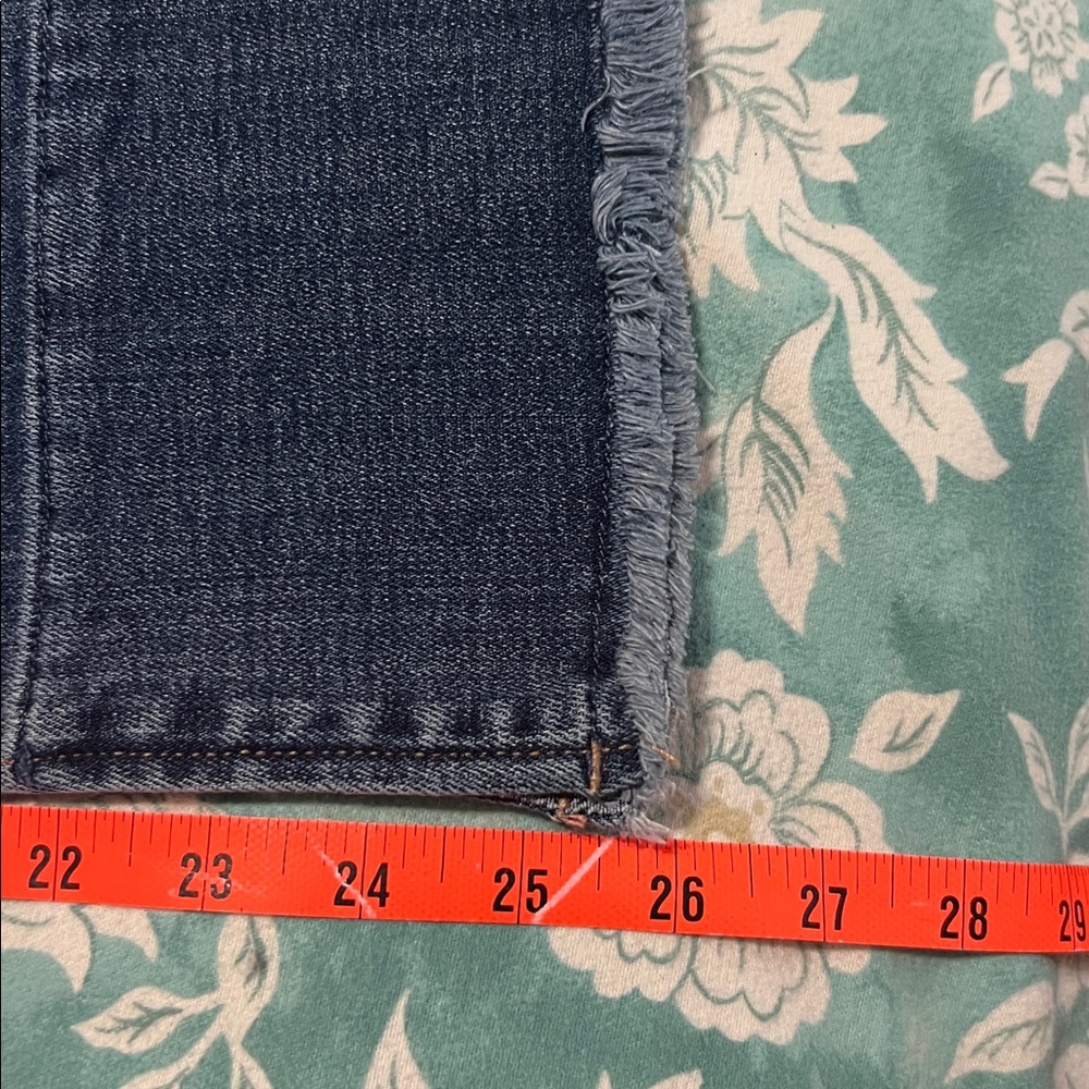 Liverpool Crop Flare Jean - Picture 6 of 8
